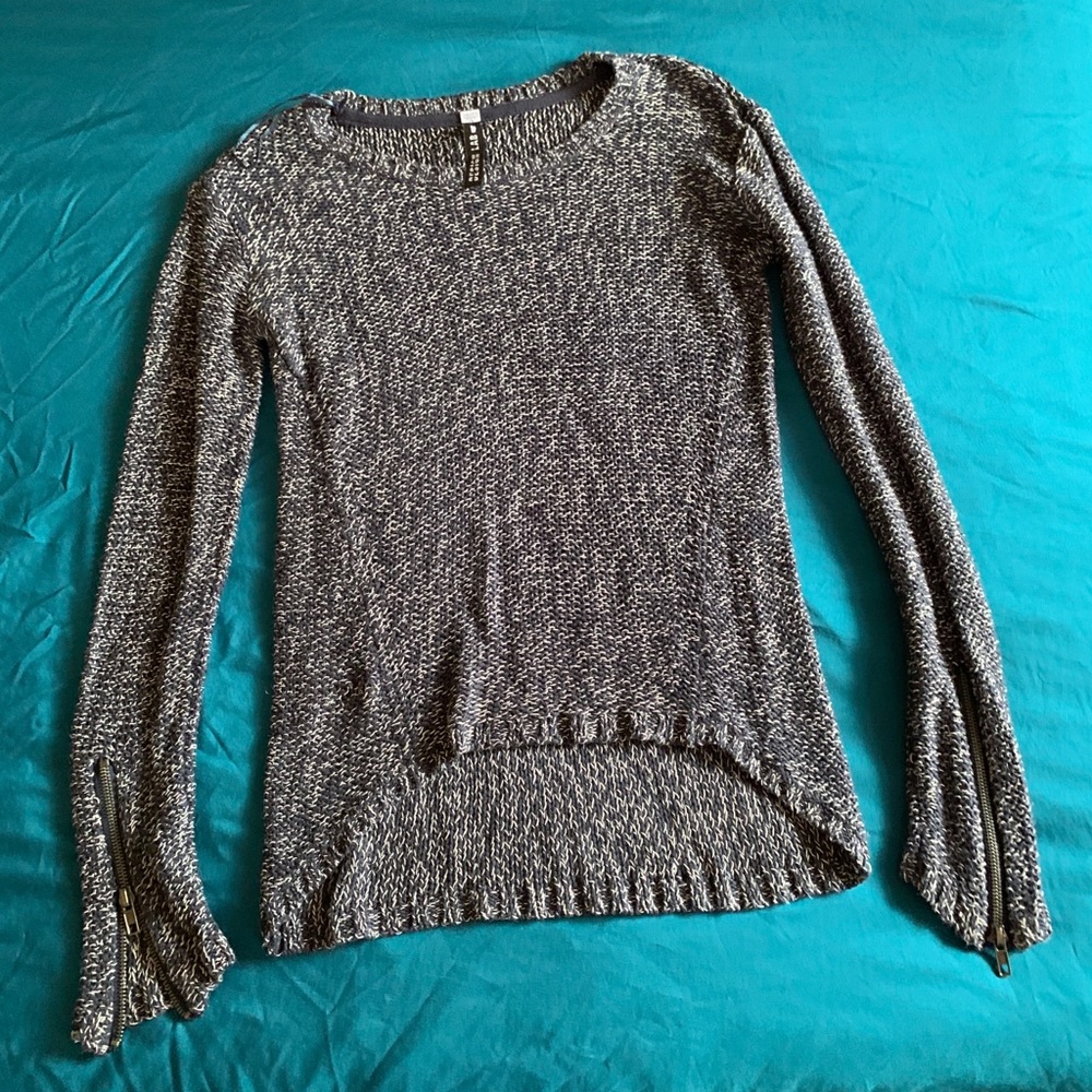Design Lab Knit Sweater - image 1